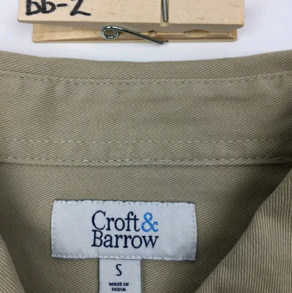 Croft & Borrow Small Beige Button Front Shirt - Picture 6 of 7